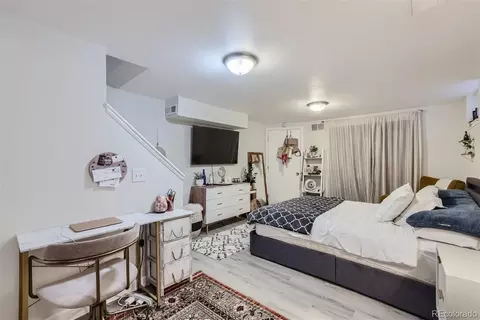 2140 Niagara St, Denver, CO 80207 photo 17