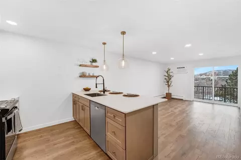 1200 Golden Cir #506, Golden, CO 80401