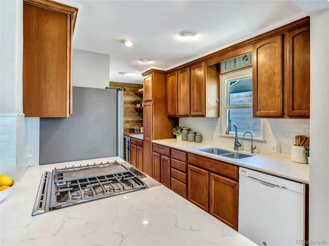 2250 Kendall St, Edgewater, CO 80214 photo 8