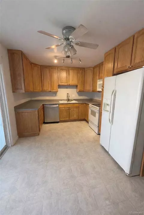 1501 E 98th Ave, Thornton, CO 80229