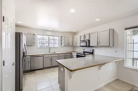 1907 Green Wing Dr, Johnstown, CO 80534