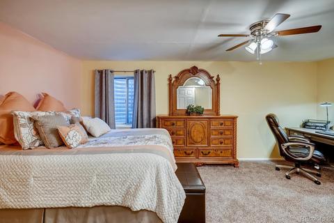 4527 Cornish Way, Denver, CO 80239 photo 16