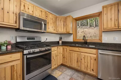 Kitchen - 89 Carroll Ct, Black Hawk, CO 80422 photo 2 of 3