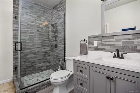 Bath - 89 Carroll Ct, Black Hawk, CO 80422 photo 5 of 5