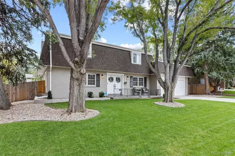 5352 W Roxbury Pl, Littleton, CO 80128