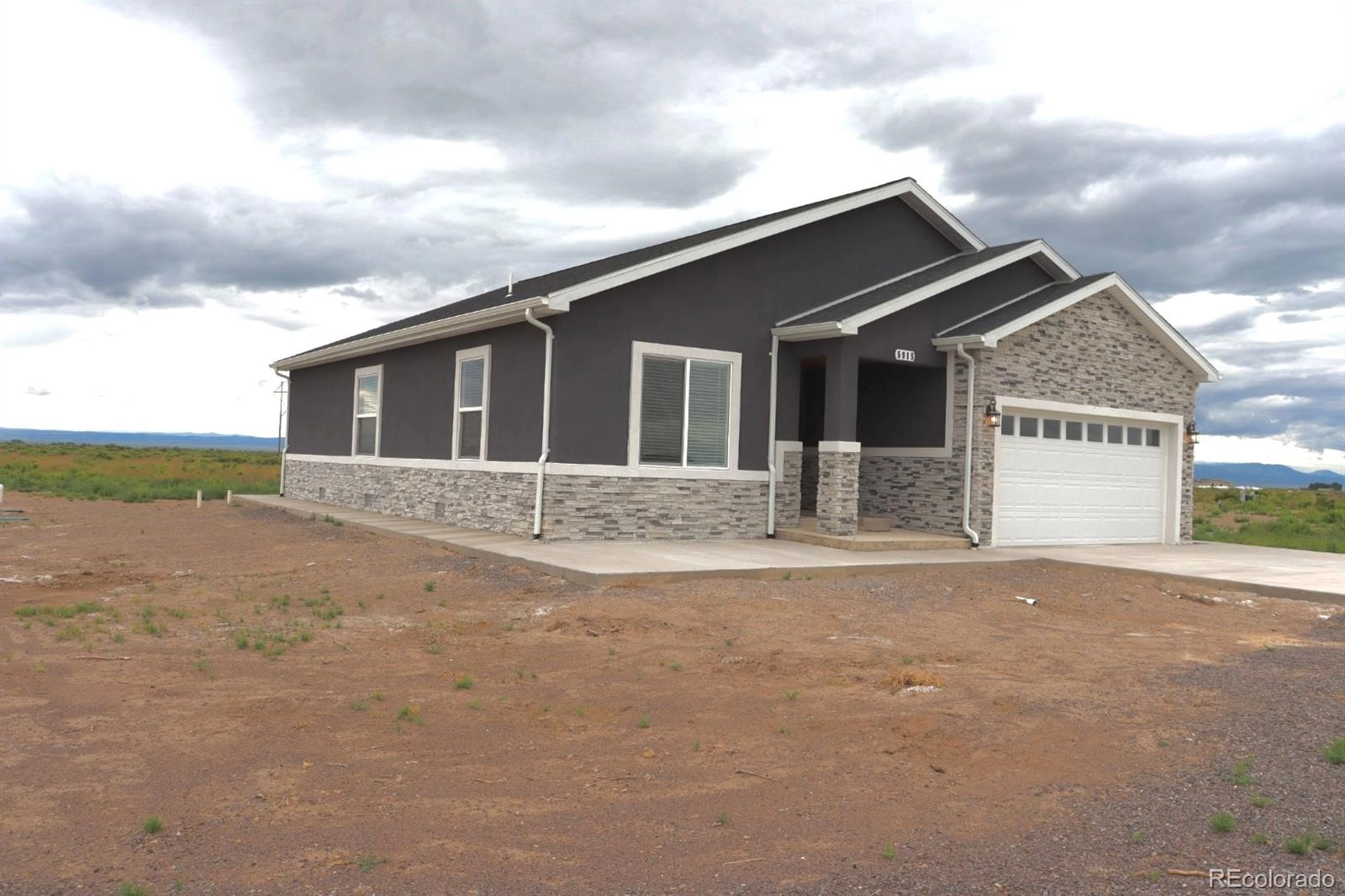 5915 S County Rd 105  