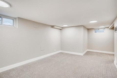 3261 Oneida St, Denver, CO 80207 photo 22