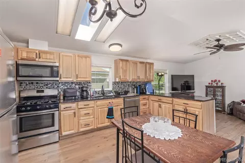 10611 Barron Cir, Longmont, CO 80504