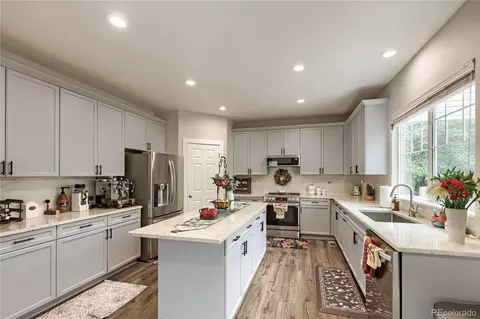 2420 Thistle Ct, Castle Rock, CO 80109