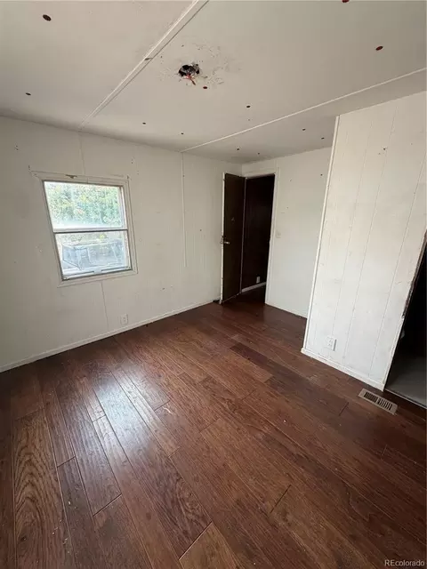 17430 E 15th Pl, Aurora, CO 80011 photo 9