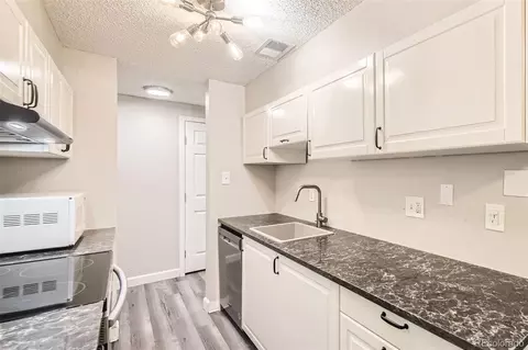 Kitchen - 7355 E Quincy Ave #101, Denver, CO 80237 photo 2 of 4