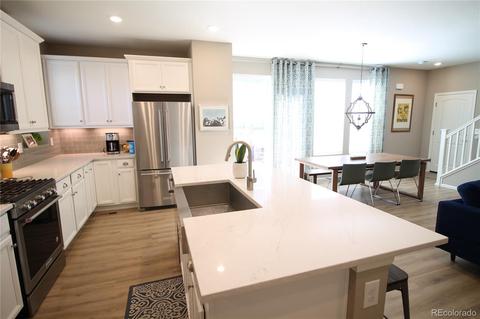 11380 E 26th Ave, Aurora, CO 80010 photo 3