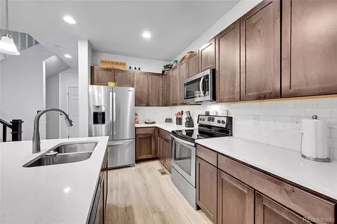 Kitchen - 15842 E Warner Dr, Denver, CO 80239 photo 2 of 4