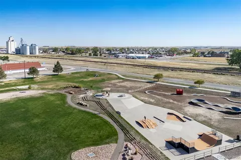 46565 Sunflower Ln, Bennett, CO 80102 photo 14