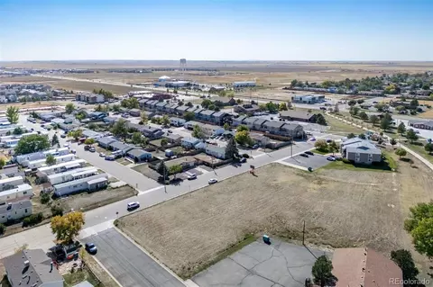 46565 Sunflower Ln, Bennett, CO 80102 photo 31