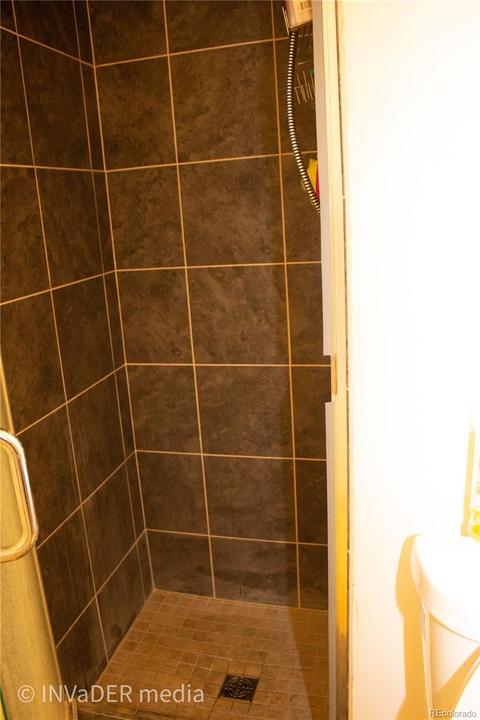 16772 E 8th Ave, Aurora, CO 80011 photo 15