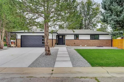 8240 W 61st Ave, Arvada, CO 80004