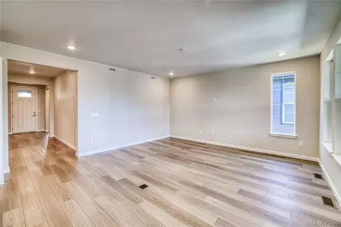 23902 E 40th Ave, Aurora, CO 80019 photo 9