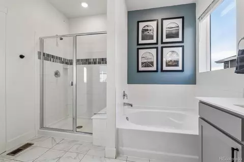 Bath - 8333 E 132nd Dr, Thornton, CO 80602 photo 2 of 3