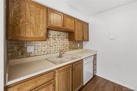 14216 E 1st Dr #B10, Aurora, CO 80011 photo 6