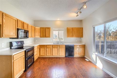 19385 E Hampden Pl, Aurora, CO 80013 photo 11