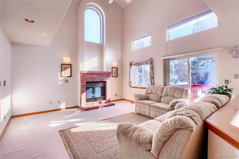 18588 E Hamilton Dr, Aurora, CO 80013 photo 6