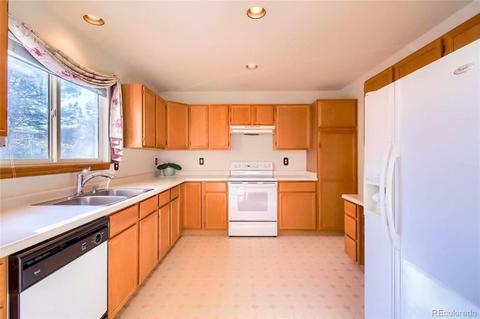18588 E Hamilton Dr, Aurora, CO 80013 photo 10