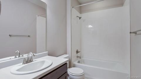 15455 E 47th Dr, Denver, CO 80239 photo 17