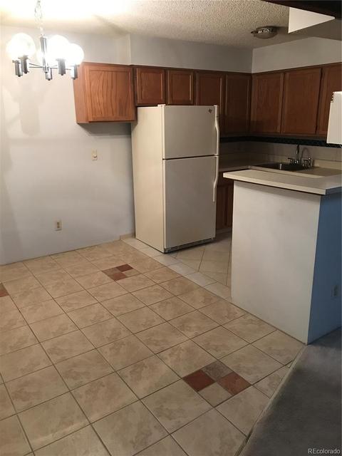 331 Wright St #303, Lakewood, CO 80228 photo 3