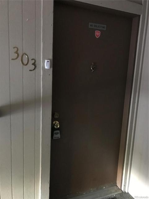 331 Wright St #303, Lakewood, CO 80228 photo 2