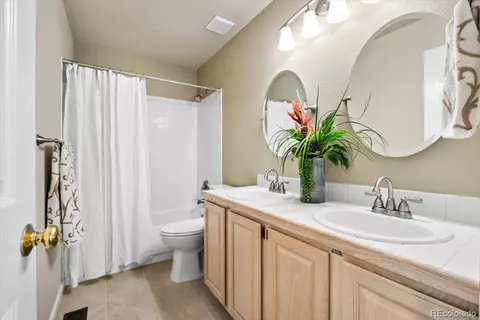 19077 E Ida Dr, Aurora, CO 80015 photo 35