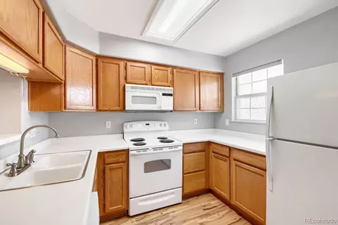Kitchen - 12008 E Hoye Dr, Aurora, CO 80012 photo 2 of 5
