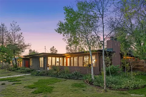 8955 E 19th Ave, Aurora, CO 80010 photo 2