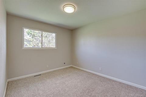 5376 Eagle St, Denver, CO 80239 photo 14