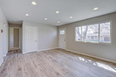 5376 Eagle St, Denver, CO 80239 photo 11