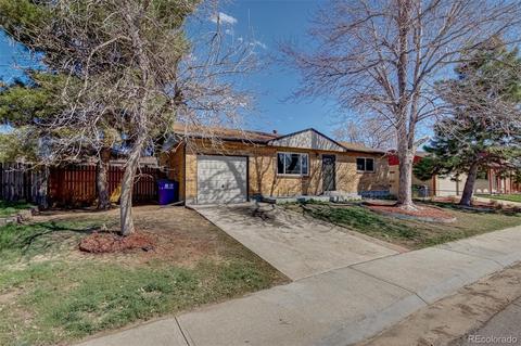 5376 Eagle St, Denver, CO 80239 photo 4