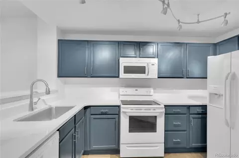 2575 S Syracuse Way #G104, Denver, CO 80231