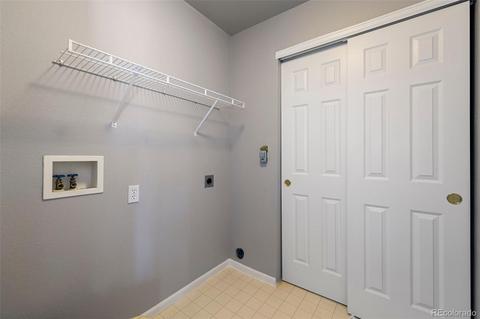 12284 E 2nd Dr, Aurora, CO 80011 photo 9