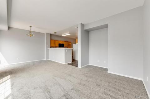 12284 E 2nd Dr, Aurora, CO 80011 photo 12
