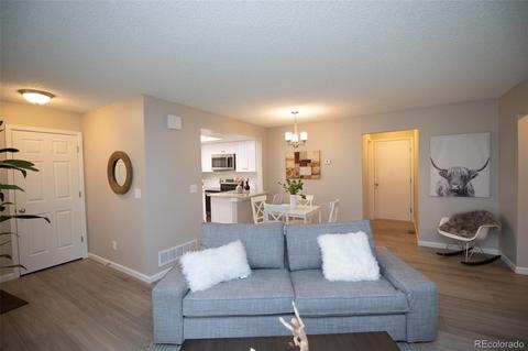 12513 E Pacific Cir #B, Aurora, CO 80014 photo 4