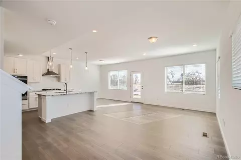 15242 W 69th Pl, Arvada, CO 80007 photo 3