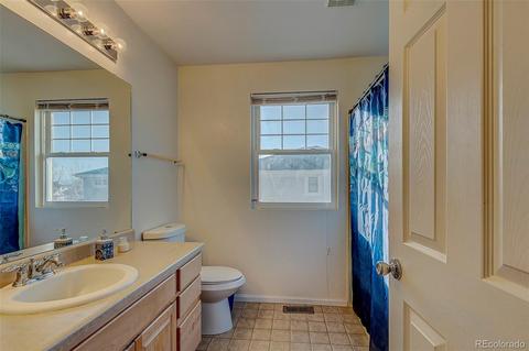 20462 E Duke Dr, Aurora, CO 80013 photo 18