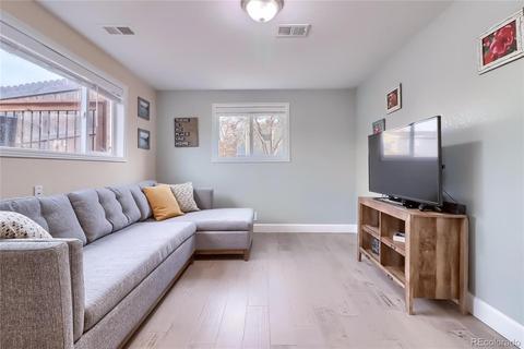 8571 E Cornell Dr, Denver, CO 80231 photo 12