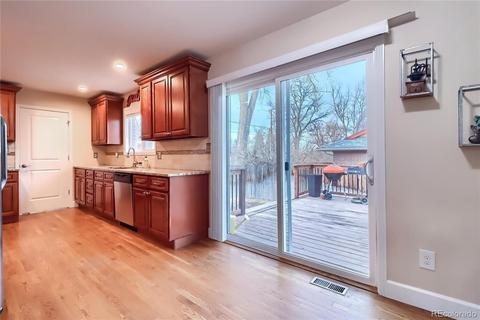 8571 E Cornell Dr, Denver, CO 80231 photo 6
