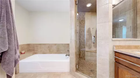 Bath - 9450 Evans Pl, Denver, CO 80231 photo 2 of 8