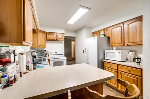 6851 Wright Ct, Arvada, CO 80004 photo 9