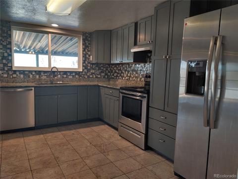 10705 E 6th Pl, Aurora, CO 80010 photo 5
