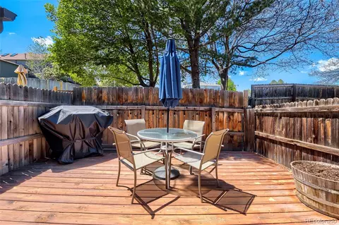 Exterior - 17335 E Rice Cir #B, Aurora, CO 80015 photo 2 of 4