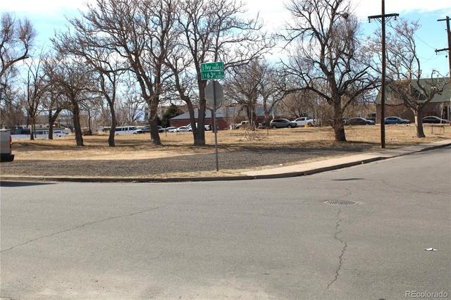 6343 Ivy St, Commerce City, CO 80022
