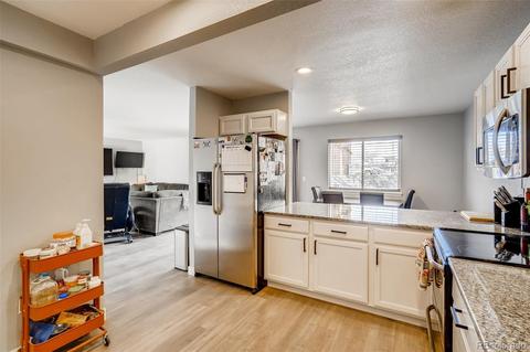 6447 Stuart St, Arvada, CO 80003 photo 10